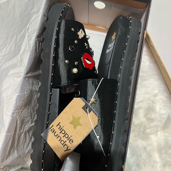 Slides - Picture 3 of 3